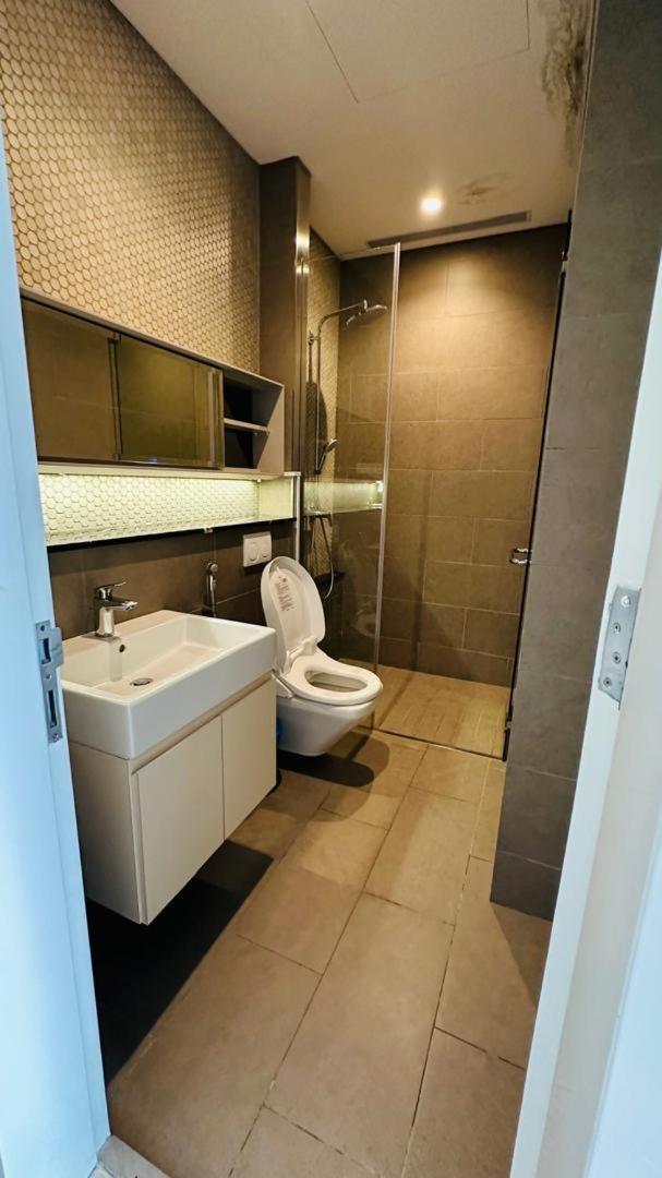 Апартаменты Lucentia Residents At Bbcc Lalaport Bukit Bintang Куала-Лумпур Экстерьер фото