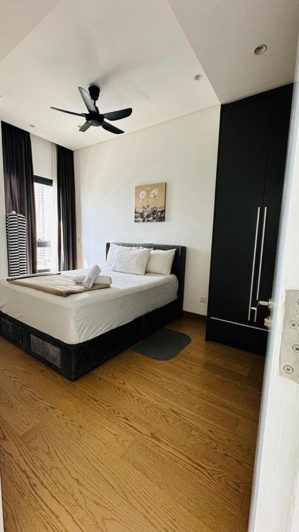 Апартаменты Lucentia Residents At Bbcc Lalaport Bukit Bintang Куала-Лумпур Экстерьер фото